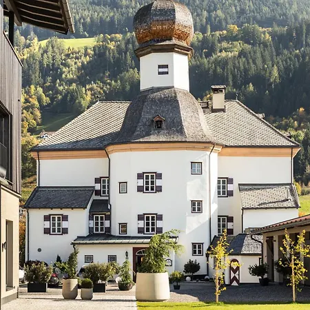 Schloss & Boutique Mitterhart Hotel