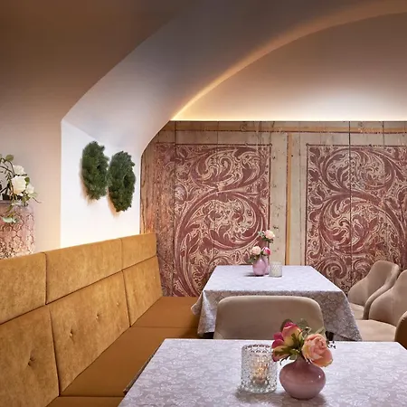 Schloss & Boutique Mitterhart 4*