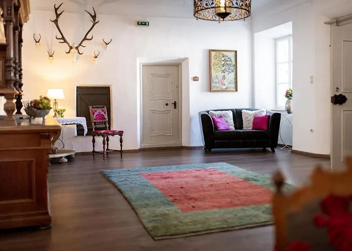 Schloss & Boutique Mitterhart 4* Schwaz