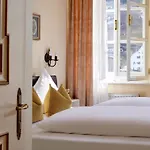 Schloss & Boutique Mitterhart 4* Schwaz