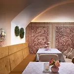 Schloss & Boutique Mitterhart 4*