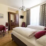 Schloss & Boutique Mitterhart 4* Schwaz