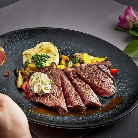 Schloss & Boutique Mitterhart 4* Schwaz