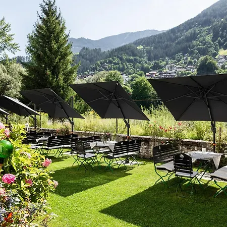 Schloss & Boutique Mitterhart 호텔