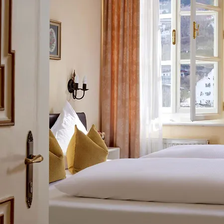 Schloss & Boutique Mitterhart 4* سشواز