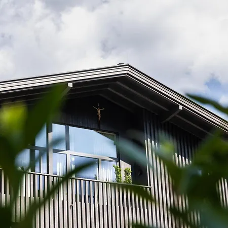 Schloss & Boutique Mitterhart سشواز