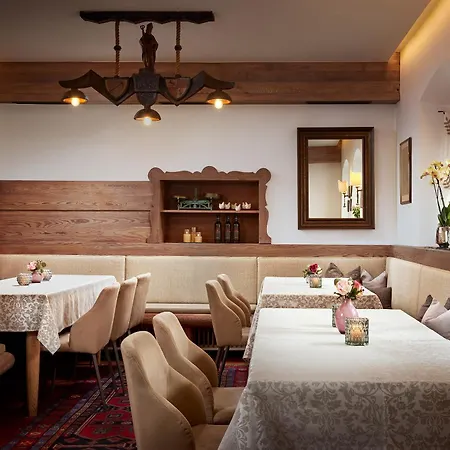 Schloss & Boutique Mitterhart 4*