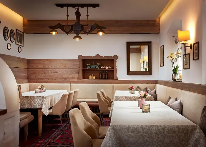 Schloss & Boutique Mitterhart 4*